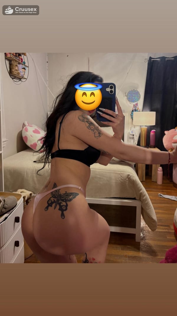 Looking for fun with couples
