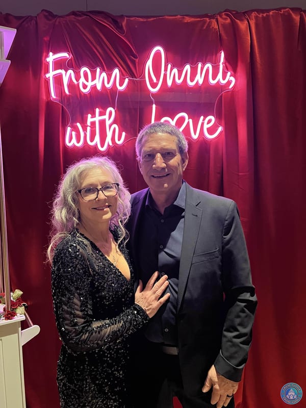 Couples looking for cruise buddies.
