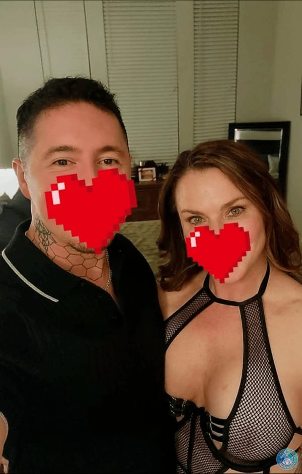 Couple seeking female fun Carnival