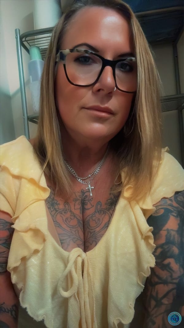 Looking for like minded laidback and open minded people