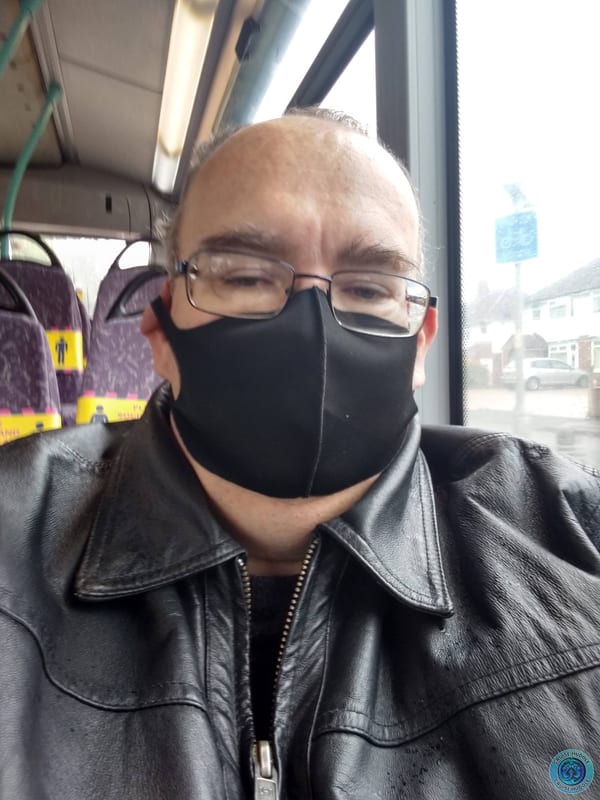 Kinky Pan Poly Brit - Traveling for fun times and relaxation. And maybe boardgamea!
