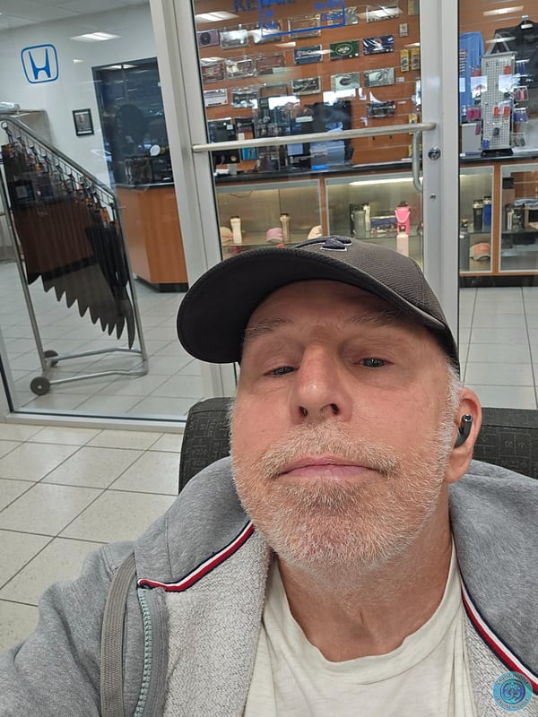 Looking for male pals on Celebrity Beyond