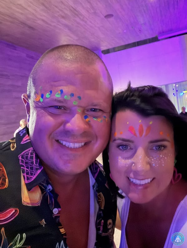 Couple looking for friends for all the right reasons